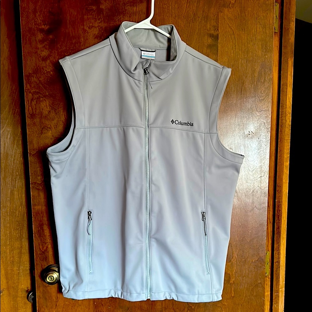 Men’s Columbia Gray Softshell Vest